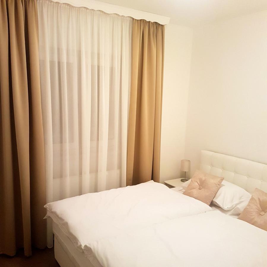 Apartman Ливно Екстериор снимка