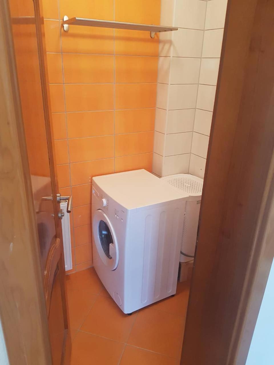 Apartman Ливно Екстериор снимка